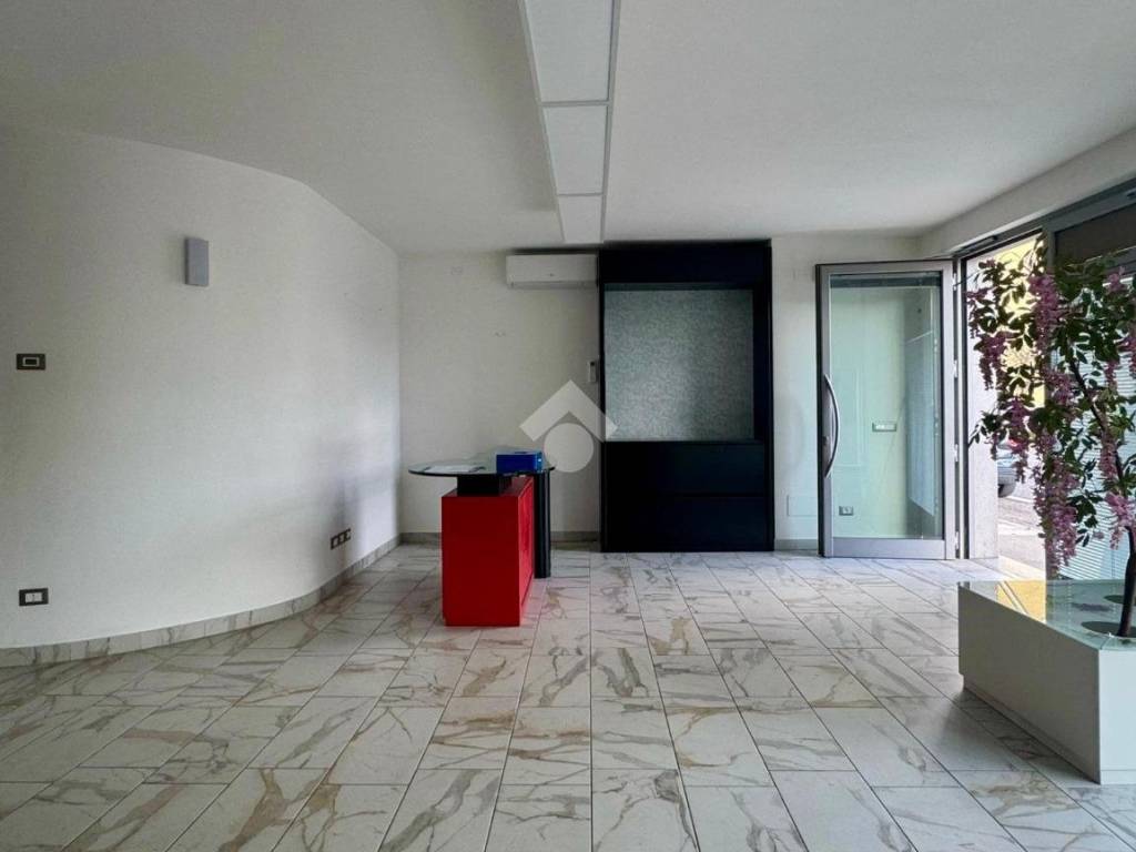 Immobile a Nogarole rocca in Via Molinare, 5 - Foto 2