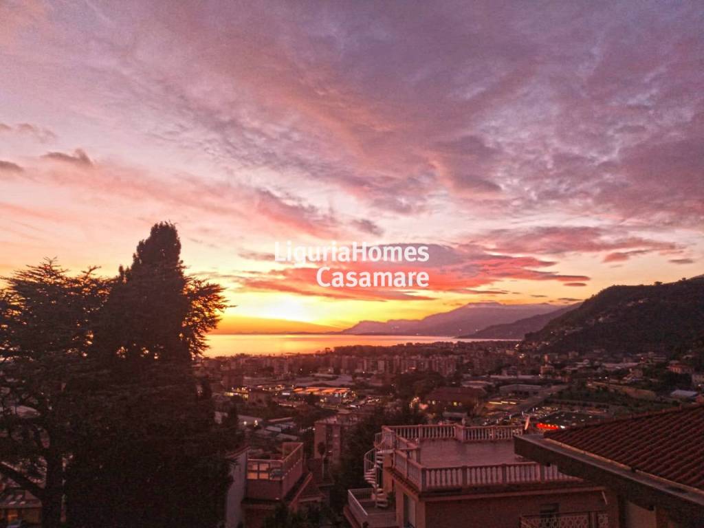Villa a Vallecrosia in Via Bellavista - Foto 4