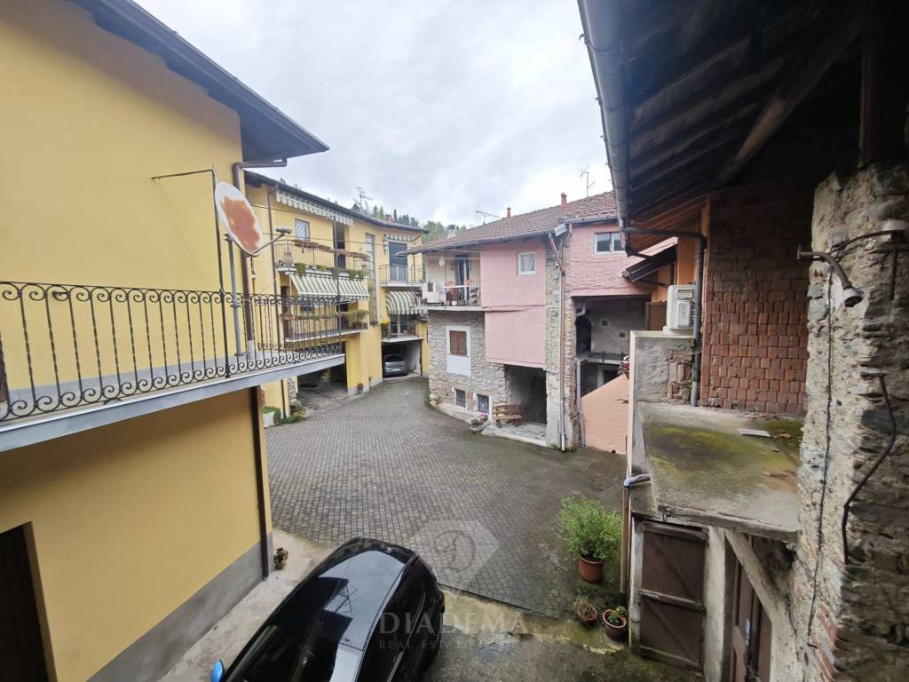 Rustico / casale a Cittiglio in Via Laveno, 23 - Foto 4