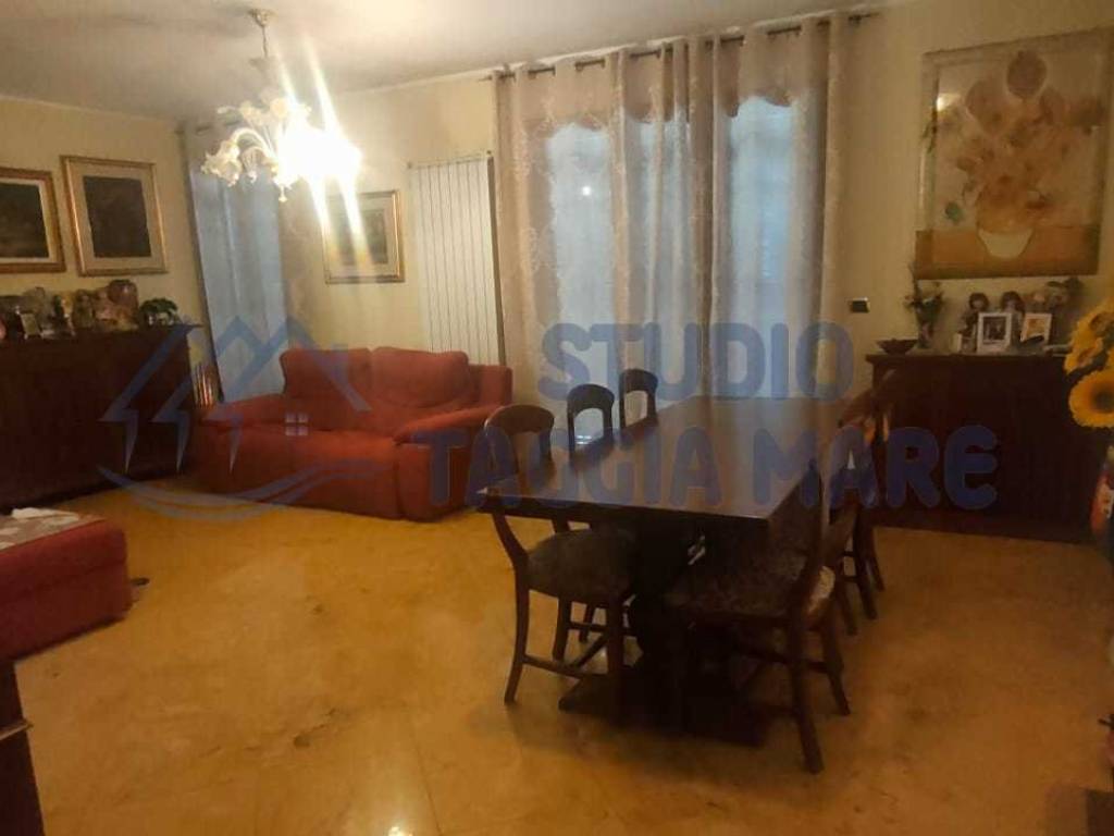 Villa a Camporosso in Corso della Repubblica - Foto 4