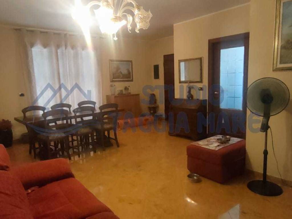 Villa a Camporosso in Corso della Repubblica - Foto 5