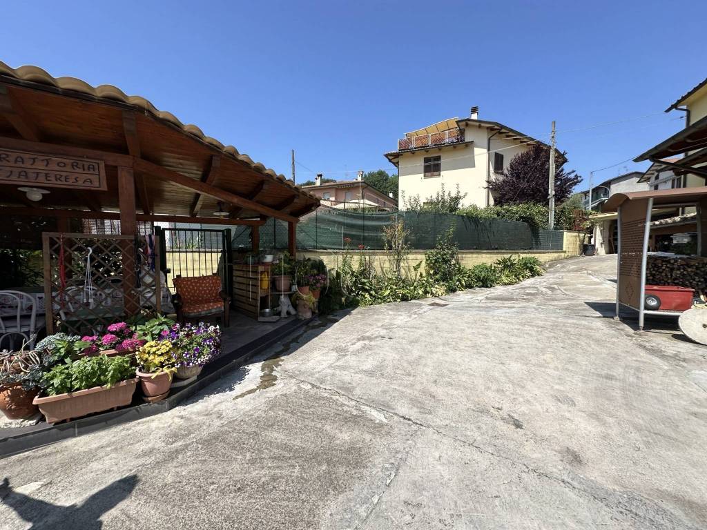 Rustico / casale a Città di castello in Via del Santuario - Foto 2