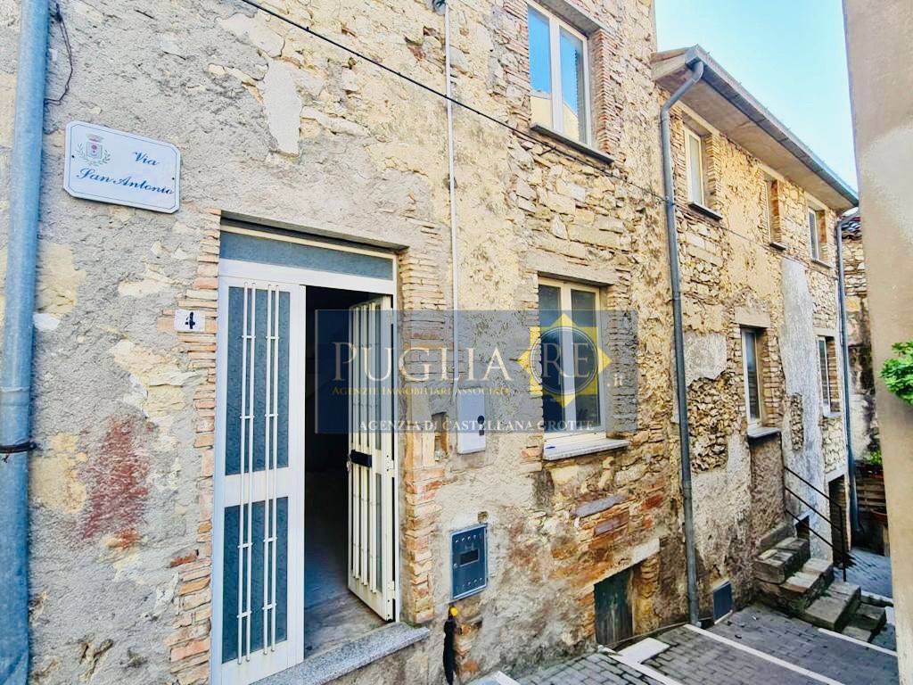 Casa indipendente a Carunchio in Via Croce Vico 2 - Foto 4