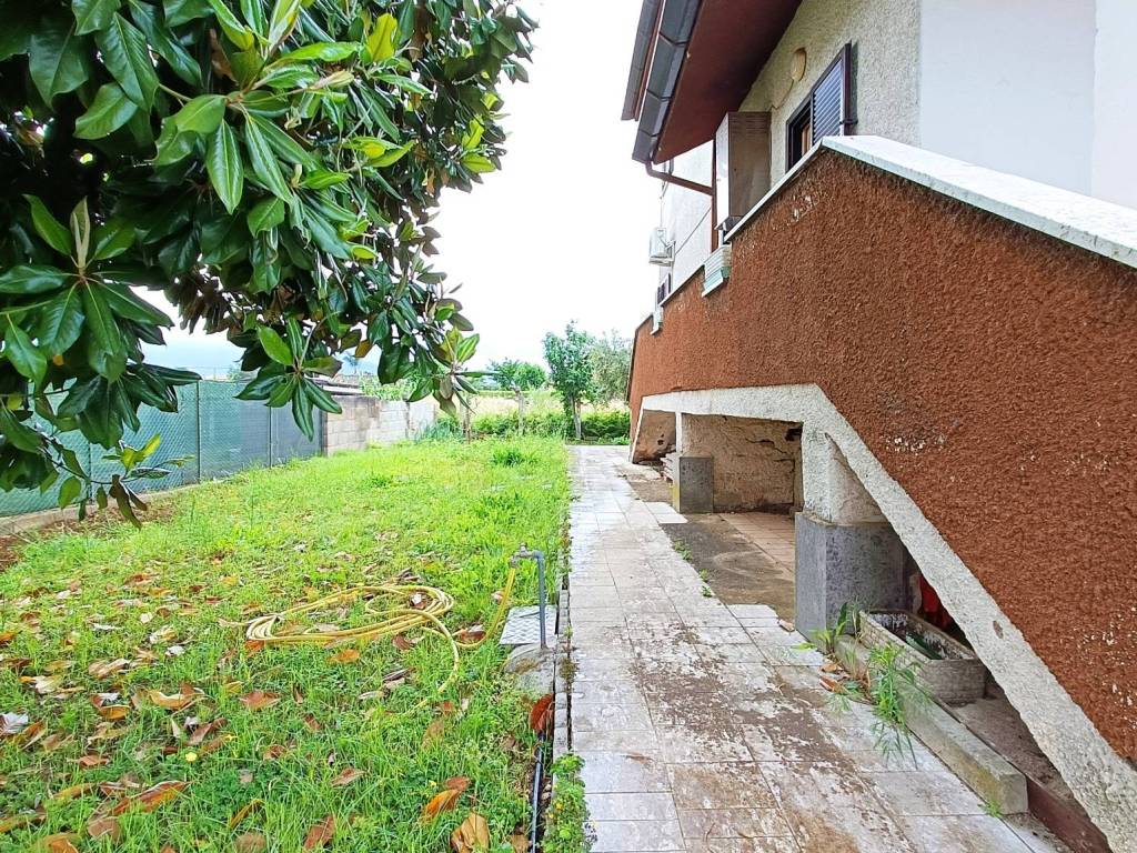 Appartamento a Cisterna di latina in Via Wolfgang Amadeus Mozart, 5 - Foto 5