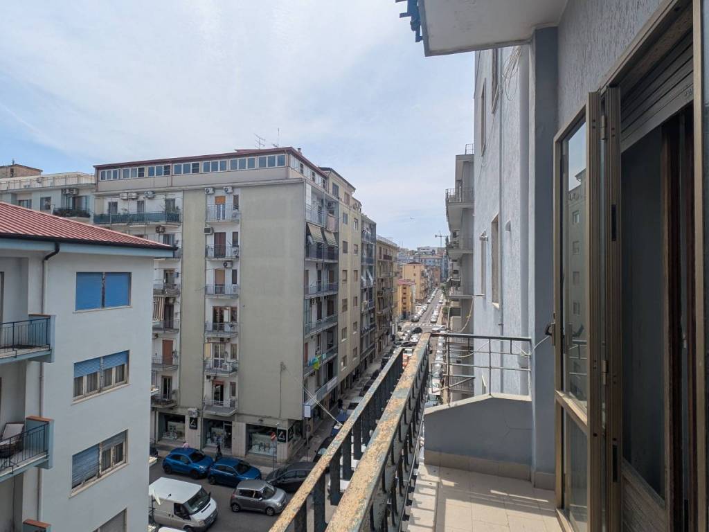 Appartamento a Crotone in Via Torino - Foto 4