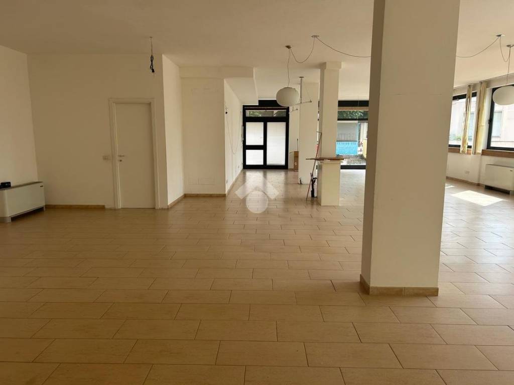 Box / garage a Bastia umbra in Via Via Torgianese - Foto 3