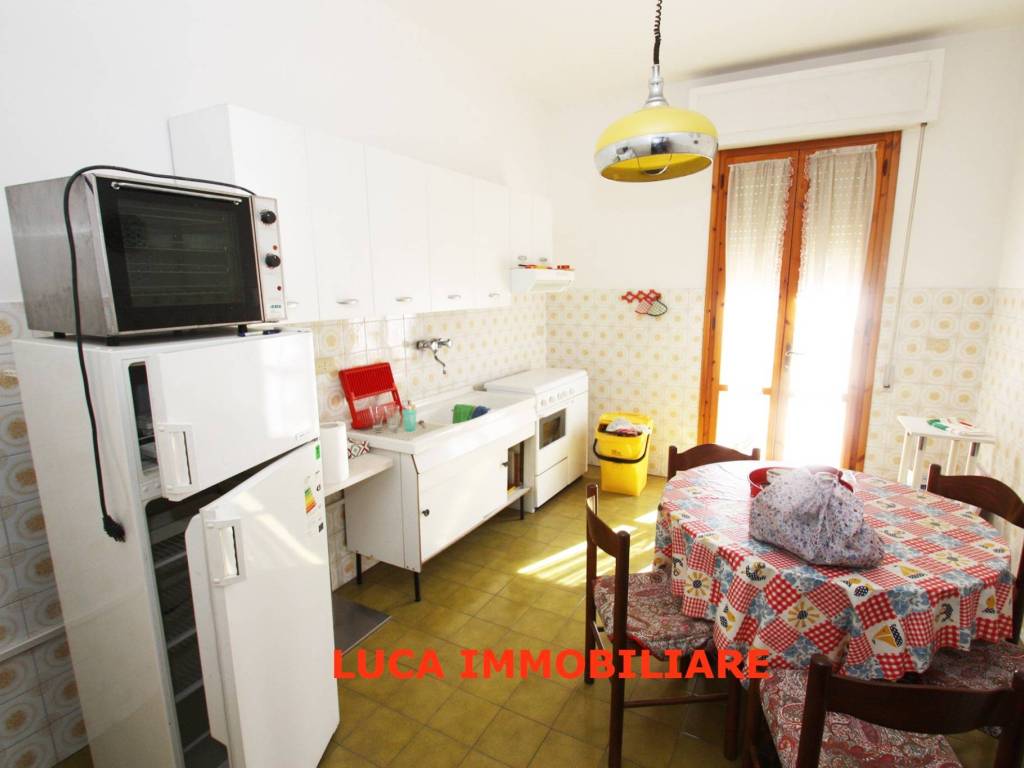 Appartamento a Buggiano in Via Gilberto Giovannini, 11 - Foto 5