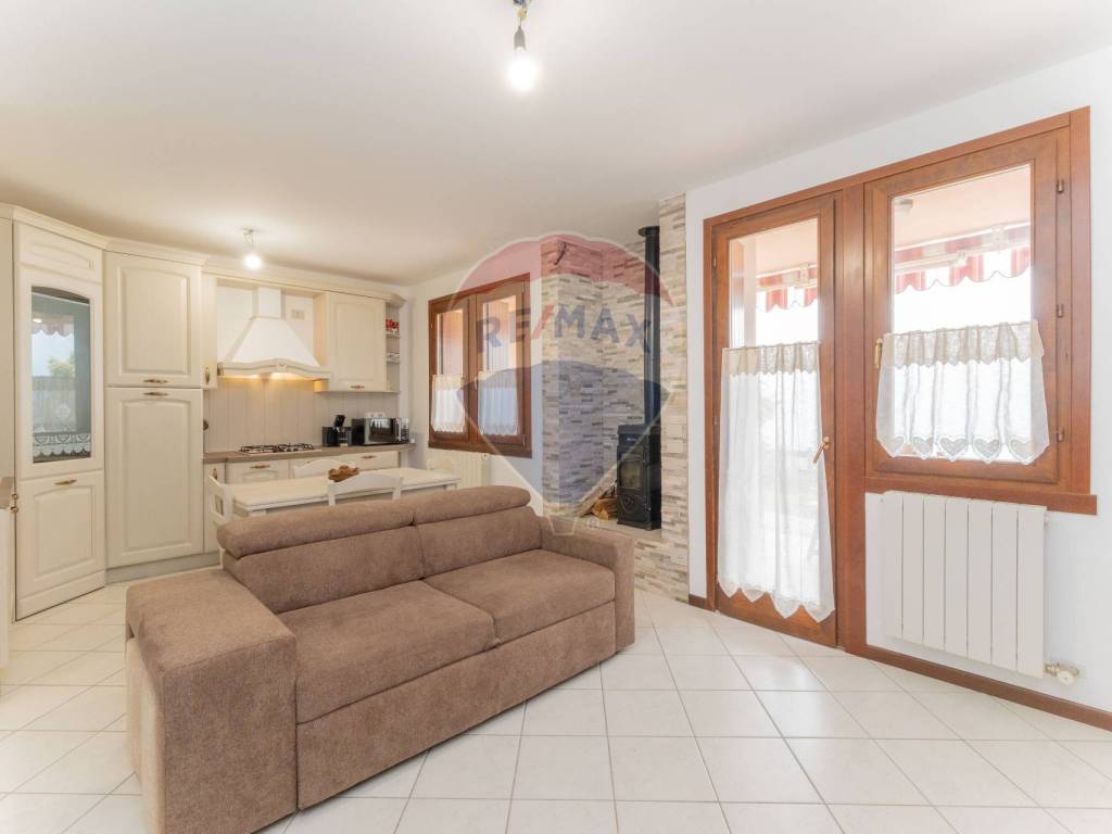 Appartamento a Borno in Viale Pineta - Foto 2