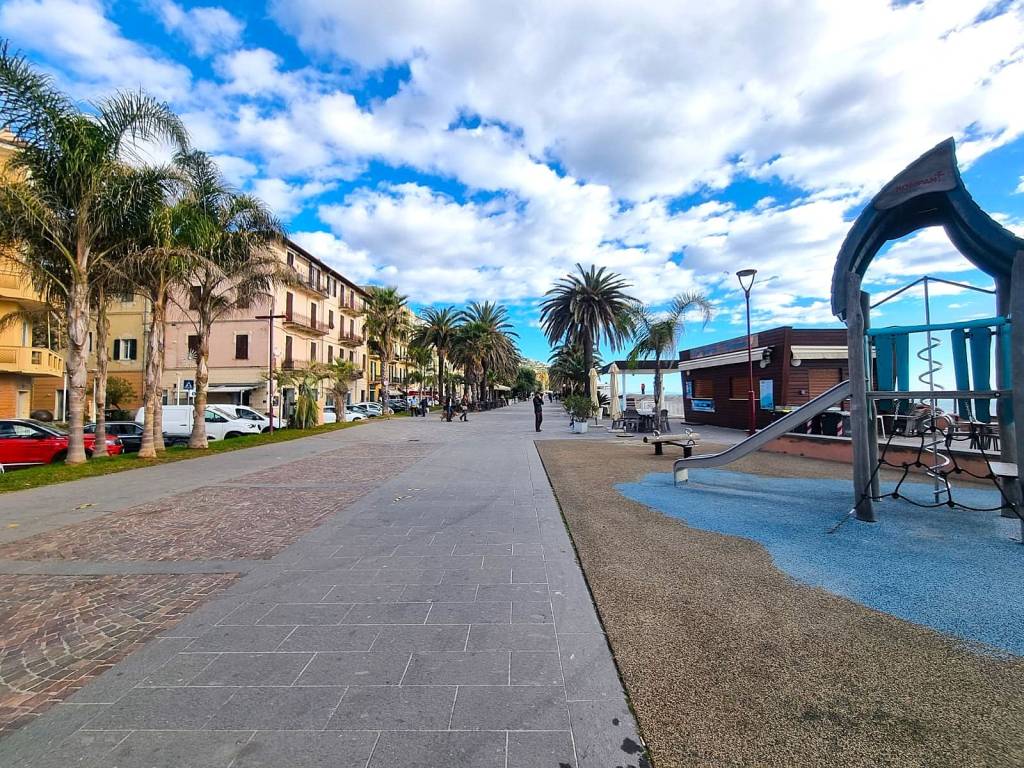 Appartamento a Finale ligure in Via Ventura - Foto 3