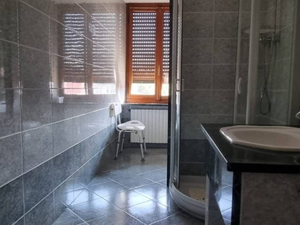 Appartamento a Alessandria in Via Osvaldo Remotti, 44 - Foto 4