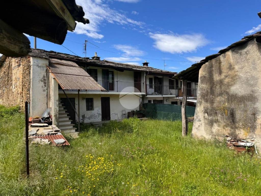 Rustico / casale a Bagnolo piemonte in Via Garigo, 10 - Foto 2