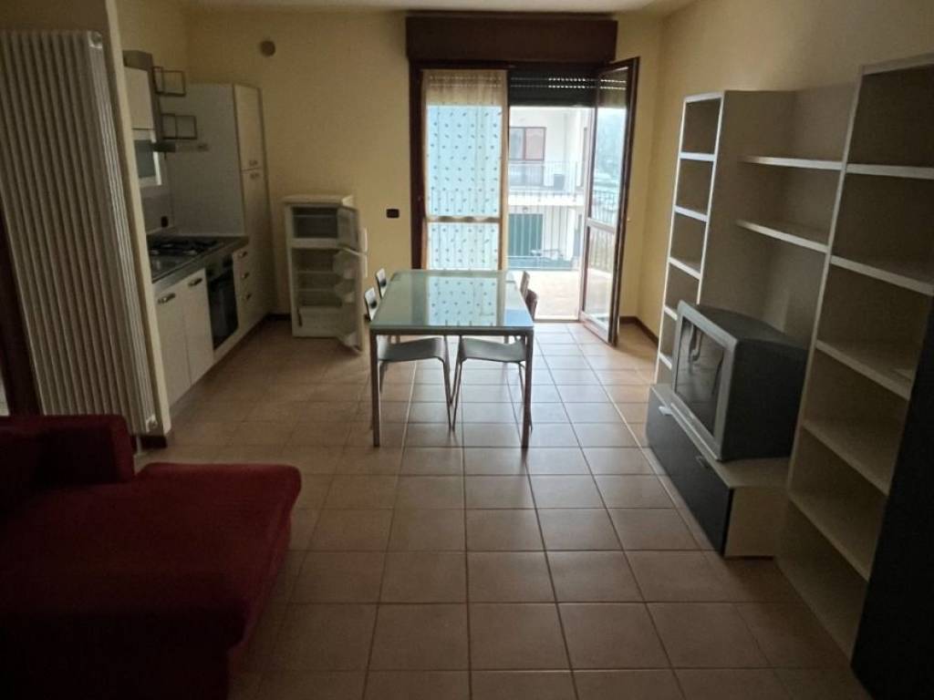 Appartamento a Mirandola in Via Koki Fregni - Foto 2