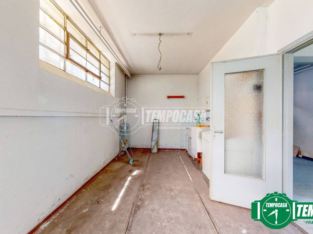 Appartamento a Valenza in Via Rodolfo Morandi - Foto 5