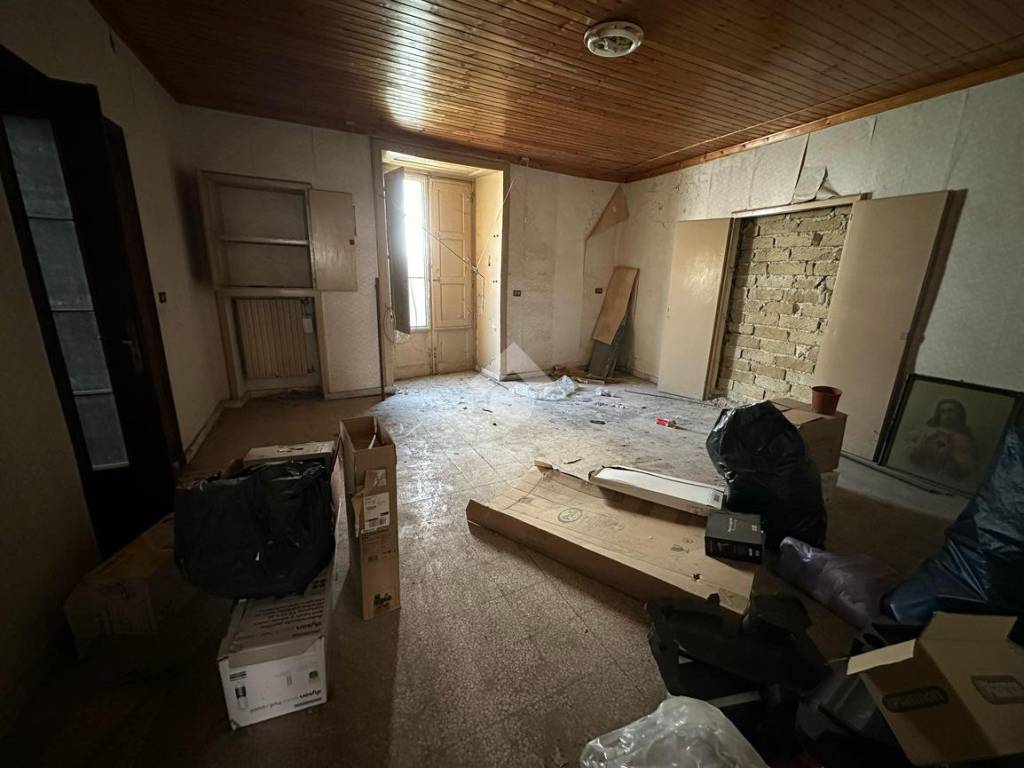 Casa indipendente a Montesarchio in Via Roma, 56 - Foto 3