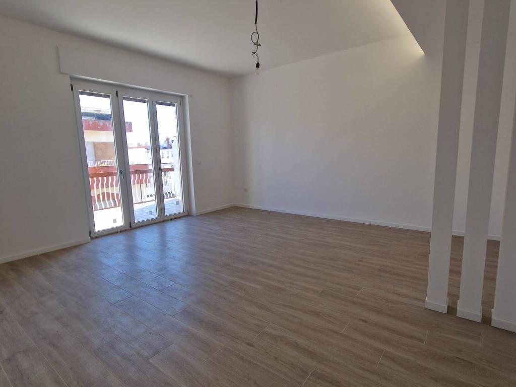 Appartamento a Pescara in Via Pesaro, 29 - Foto 2