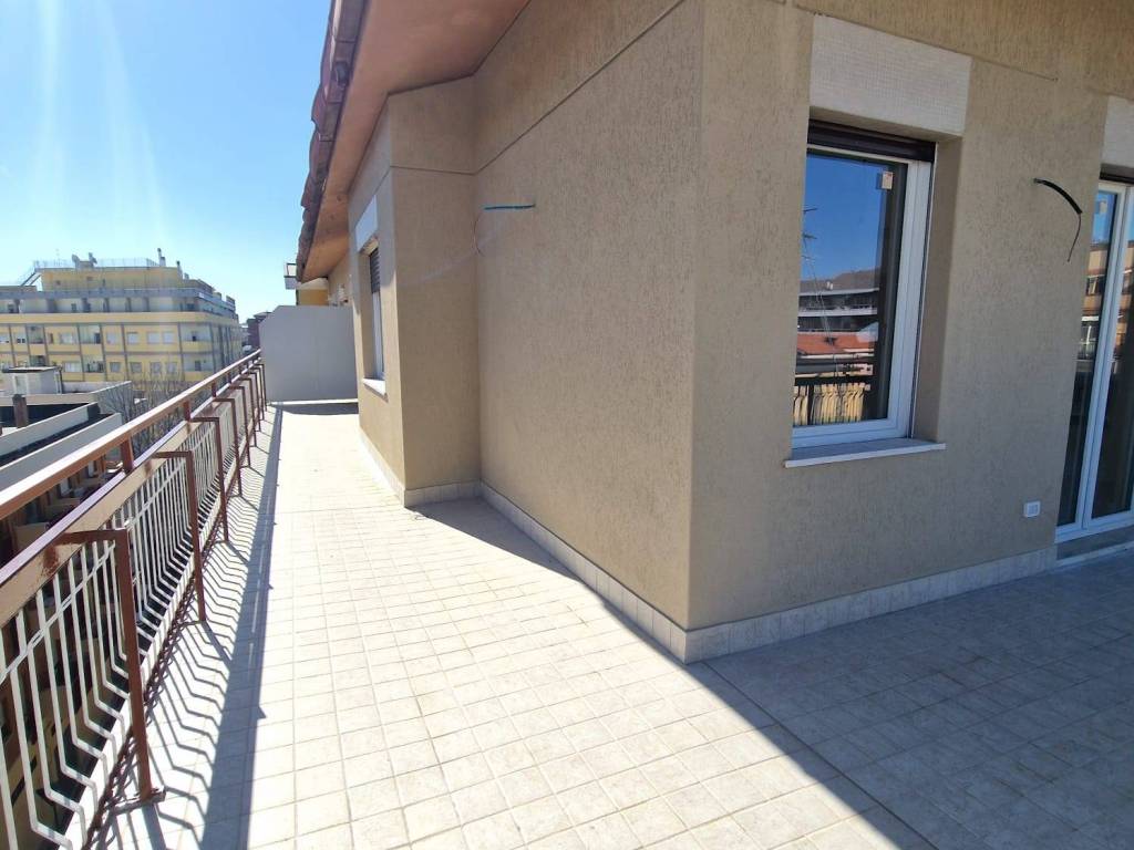 Appartamento a Pescara in Via Pesaro, 29 - Foto 5