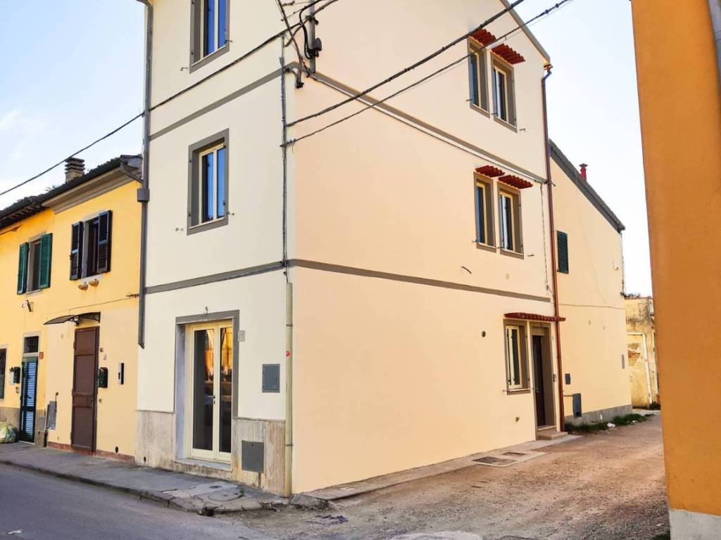 Casa indipendente a Pisa in Via Tommaso Rook - Foto 2
