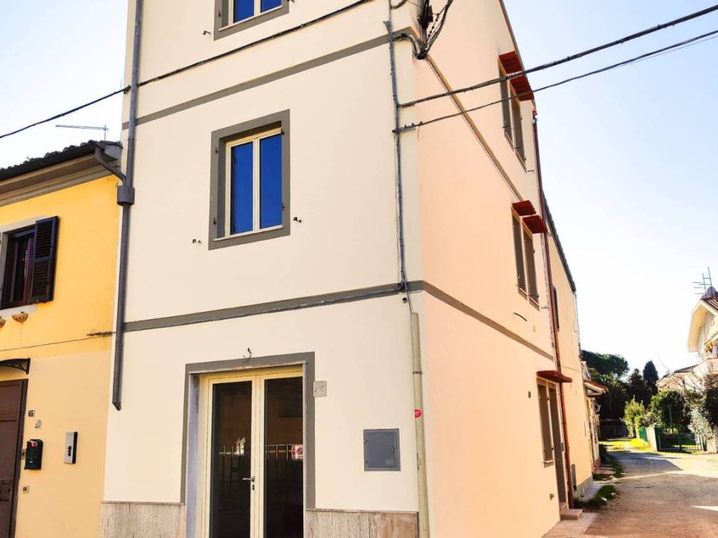 Casa indipendente a Pisa in Via Tommaso Rook - Foto 3
