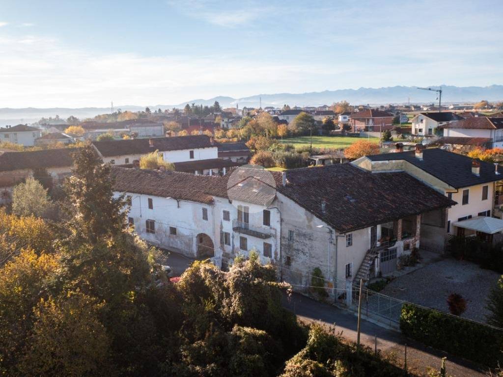 Casa indipendente a Narzole in VIA PEROSA, 63 - Foto 2