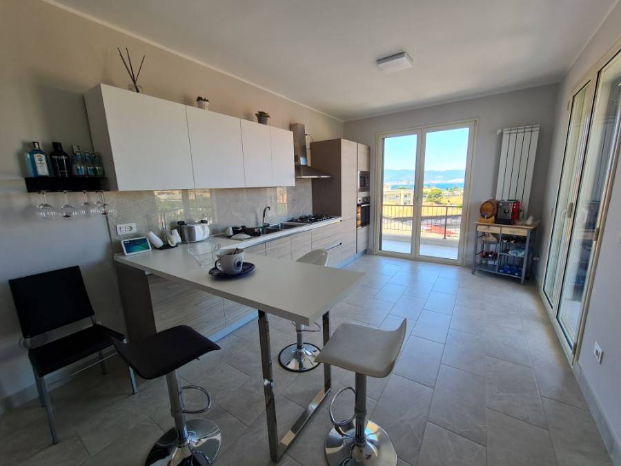 Appartamento a Reggio calabria in Via Figurella - Foto 4