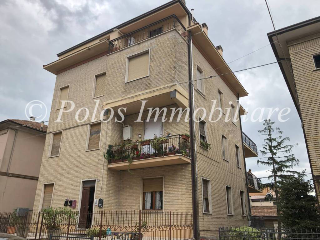 Appartamento a Fermo in Via Augusto Murri, 94 - Foto 2