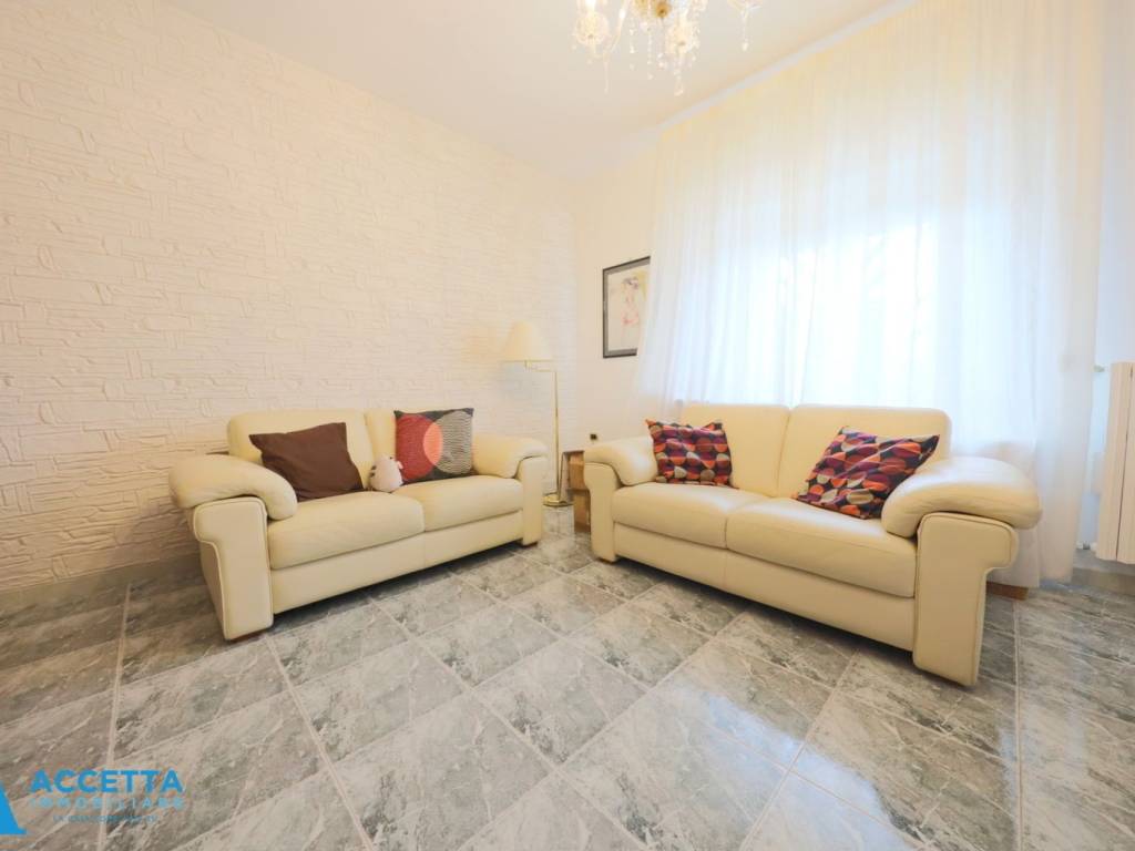 Appartamento a Taranto in Via Rose, 17 - Foto 4