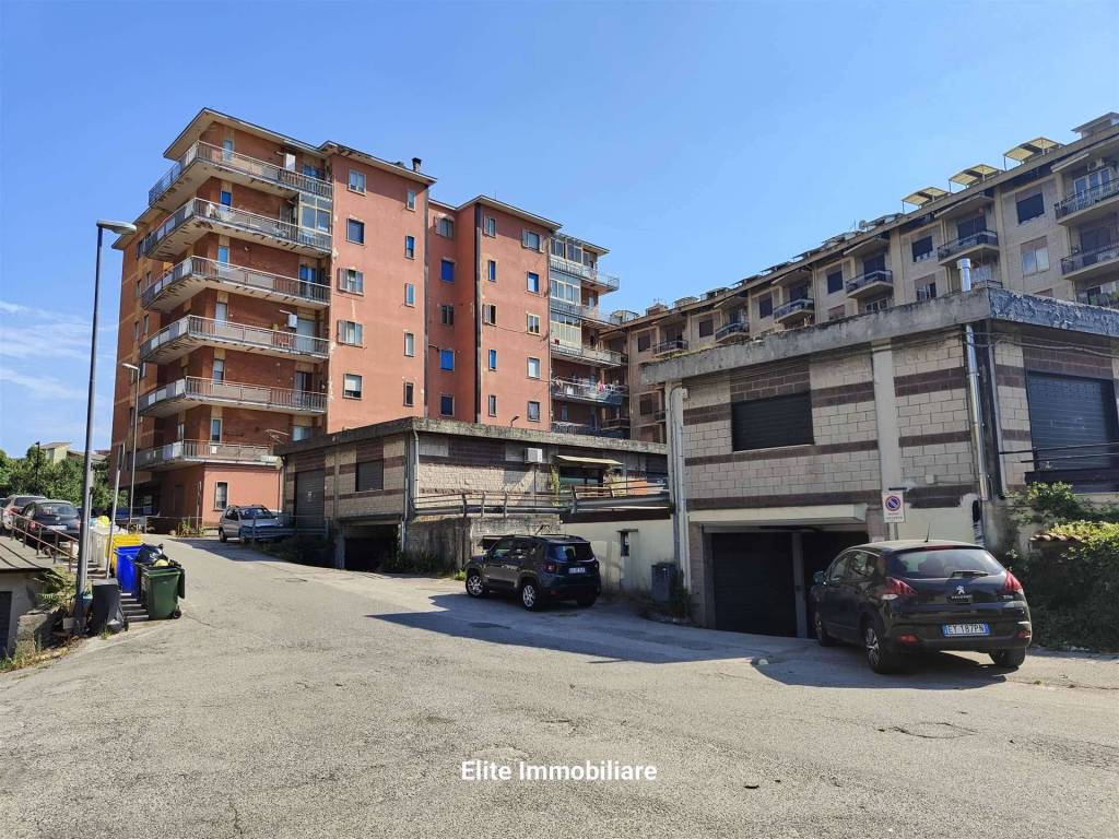 Box / garage a Atripalda - Foto 5