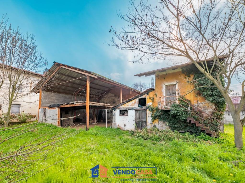 Casa indipendente a Cervasca in Via Martiri della Libertà, 32 - Foto 3