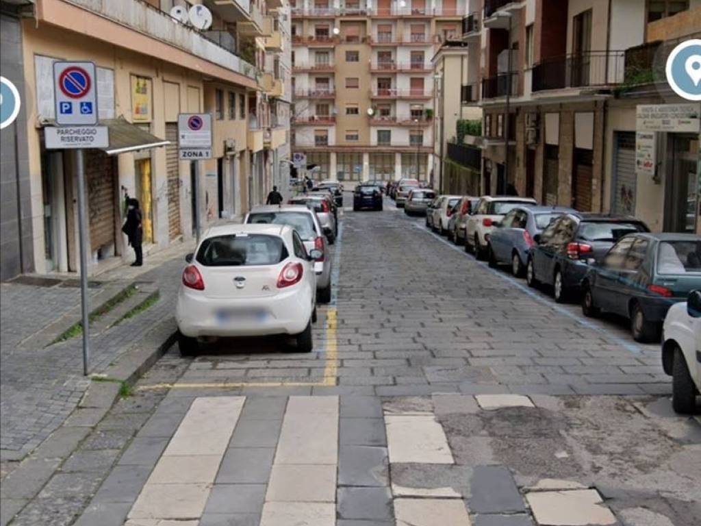 Box / garage a Avellino in via alberigo crescitelli - Foto 2