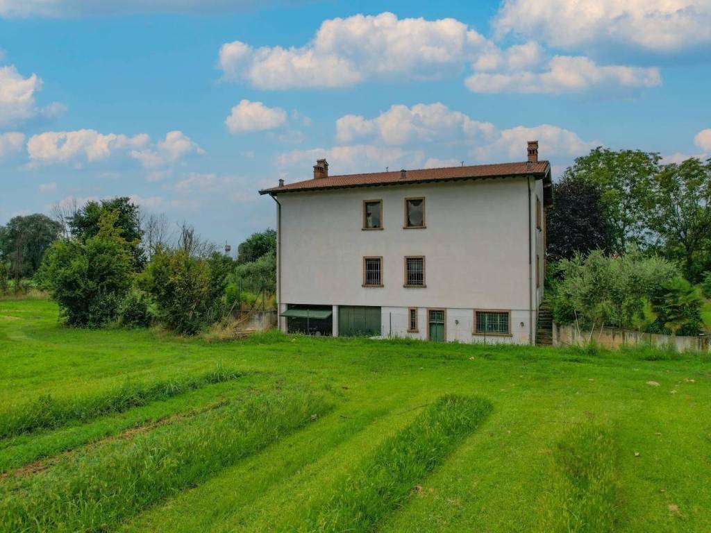 Rustico / casale a Rezzato in via Caduti Piazza della Loggia - Foto 5