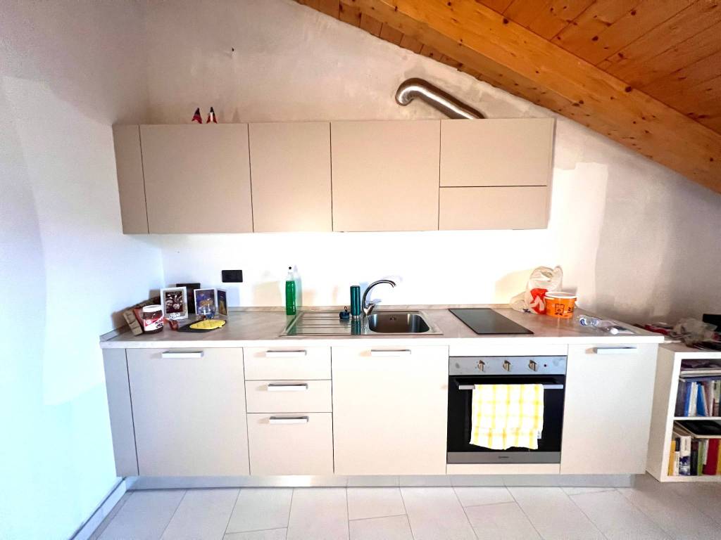 Appartamento a Monticello d'alba in Via Stazione, 9 - Foto 3