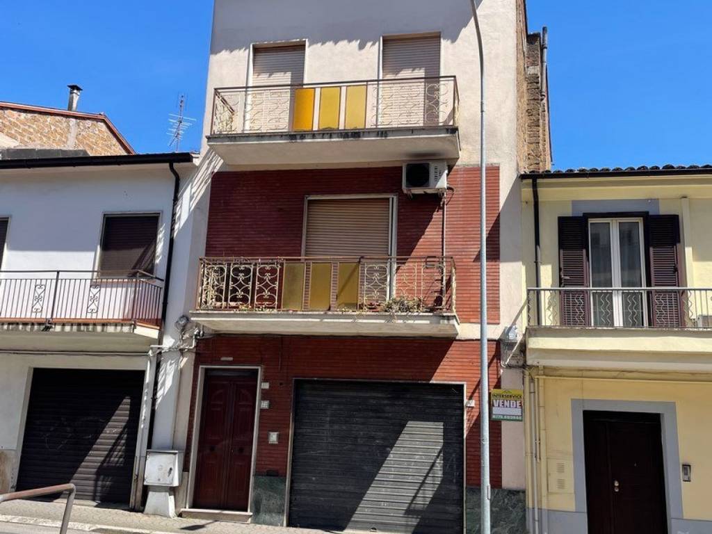 Villa a Ceccano in Via Madonna della Pace - Foto 2