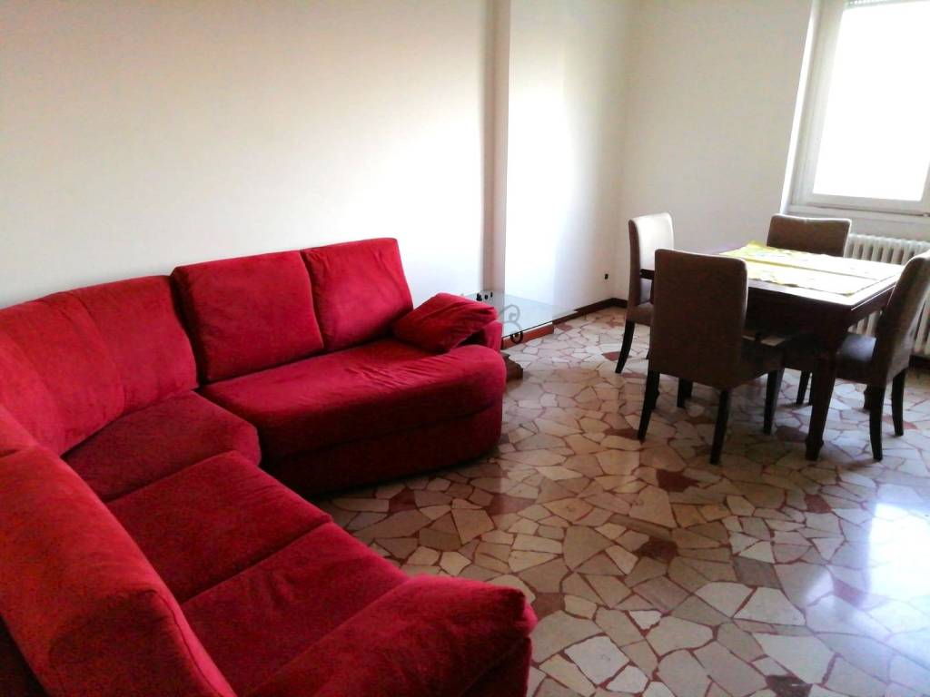 Appartamento a Saronno in Via Varese, 31 - Foto 2