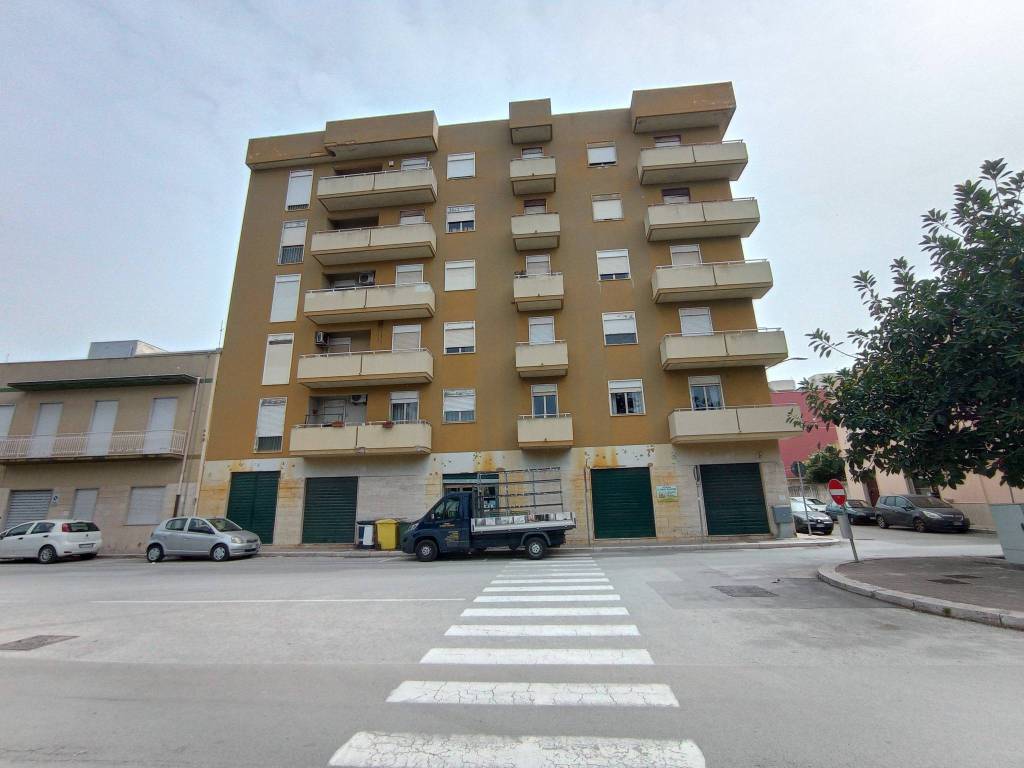 Appartamento a Trapani in Via Stefano De Martino, 3 - Foto 3