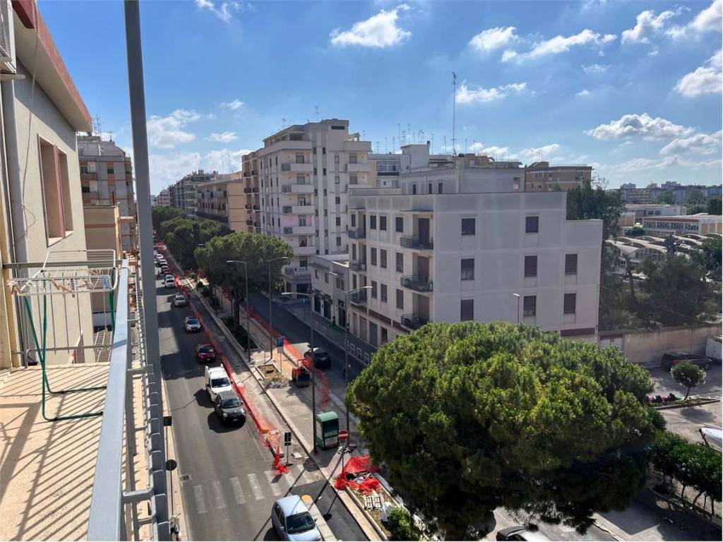 Appartamento a Brindisi in Viale Aldo Moro, 52 - Foto 4