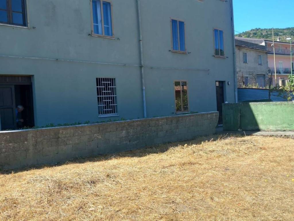 Villa a Ussassai in Via Grazia Deledda - Foto 3