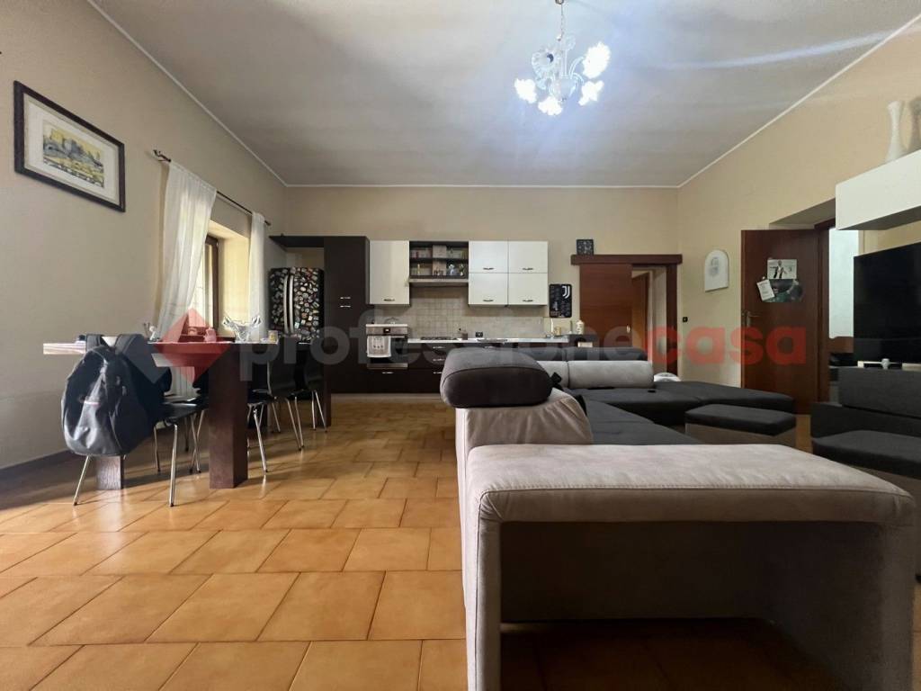 Villa a Montesarchio in via Capitorre, snc - Foto 5