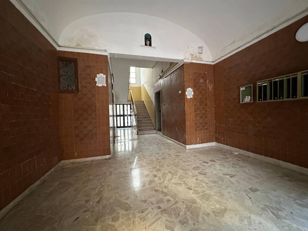 Appartamento a Taranto in Via Toscana, 28 - Foto 2