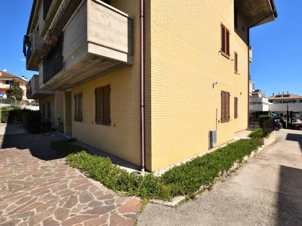 Appartamento a Porto san giorgio in Via Aso 11 - Foto 4