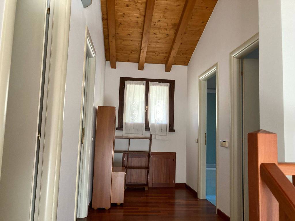 Villetta a schiera a Cervignano del friuli in Via Emanuele Filiberto Duca d'Aosta, 38 - Foto 4