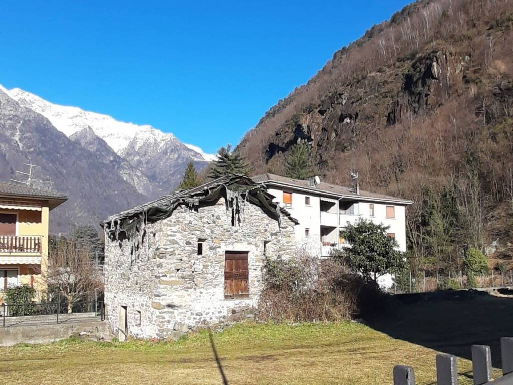 Terreno a Prata camportaccio in Via Giovanni Bertacchi - Foto 2