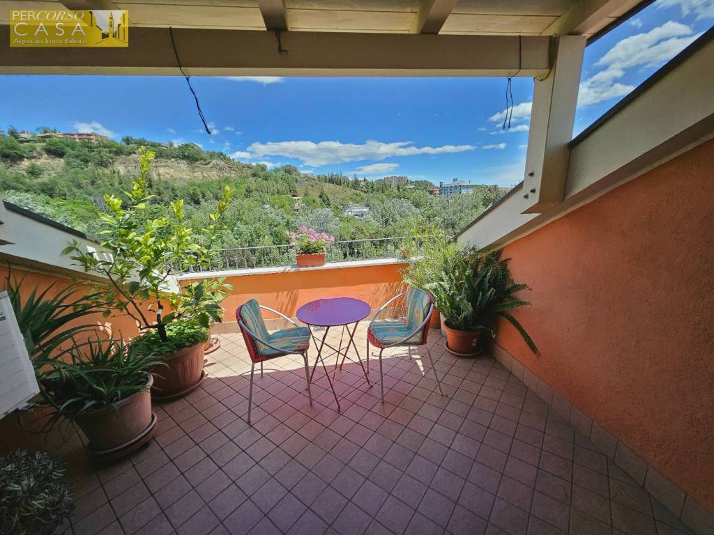 Villa a Teramo in CIRCONVALLAZIONE RAGUSA - Foto 4