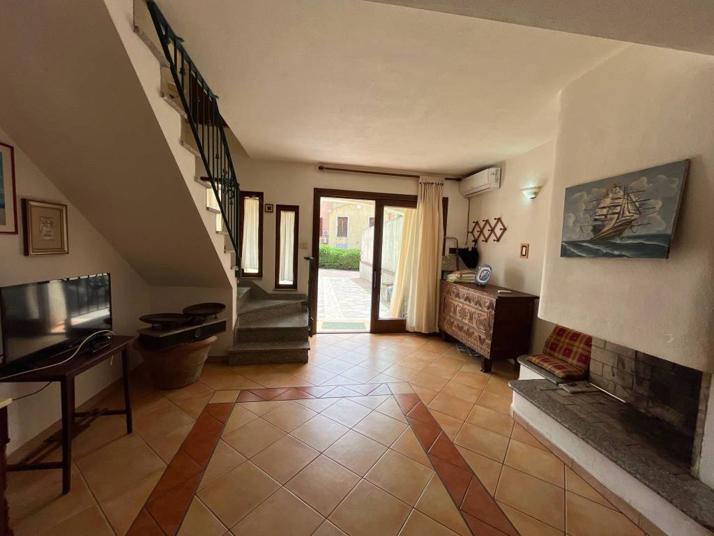 Casa indipendente a Tortolì in Via Giovanni Siotto Pintor - Foto 3