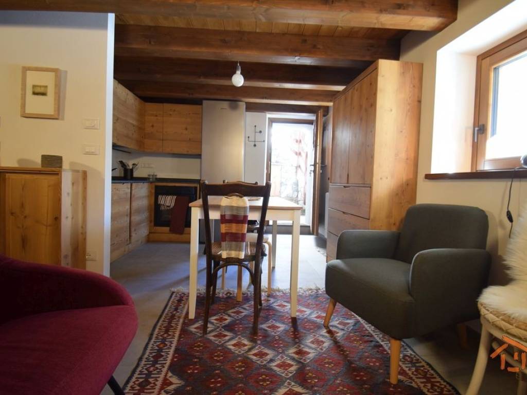 Appartamento a Ayas in Frazione Blanchard - Foto 4