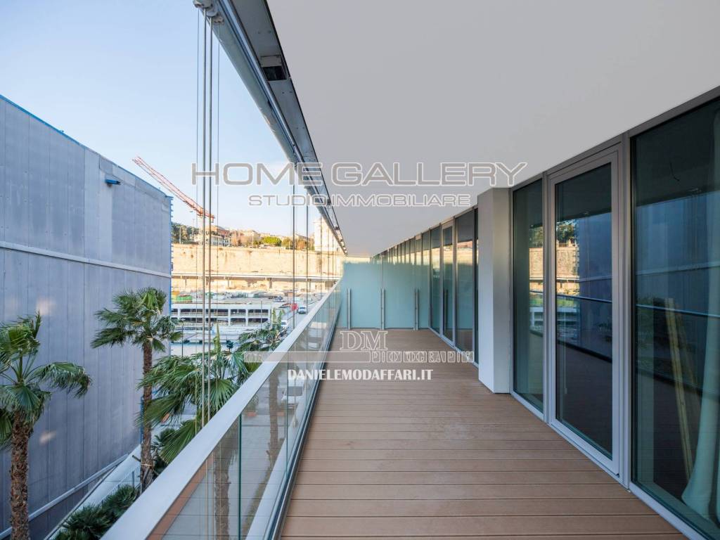 Appartamento a Genova in Piazzale John Fitzgerald Kennedy - Foto 2