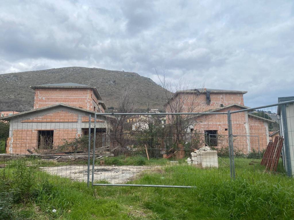 Palazzo / stabile a Rieti - Foto 4