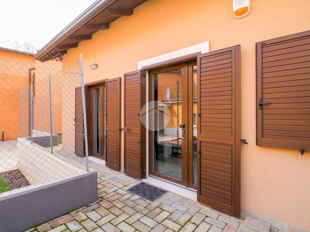 Casa indipendente a L'aquila in Via Santa Lucia, 1 - Foto 3
