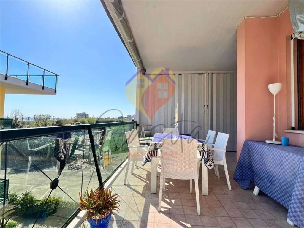 Appartamento a Martinsicuro in Via Delfico, 1 A - Foto 3