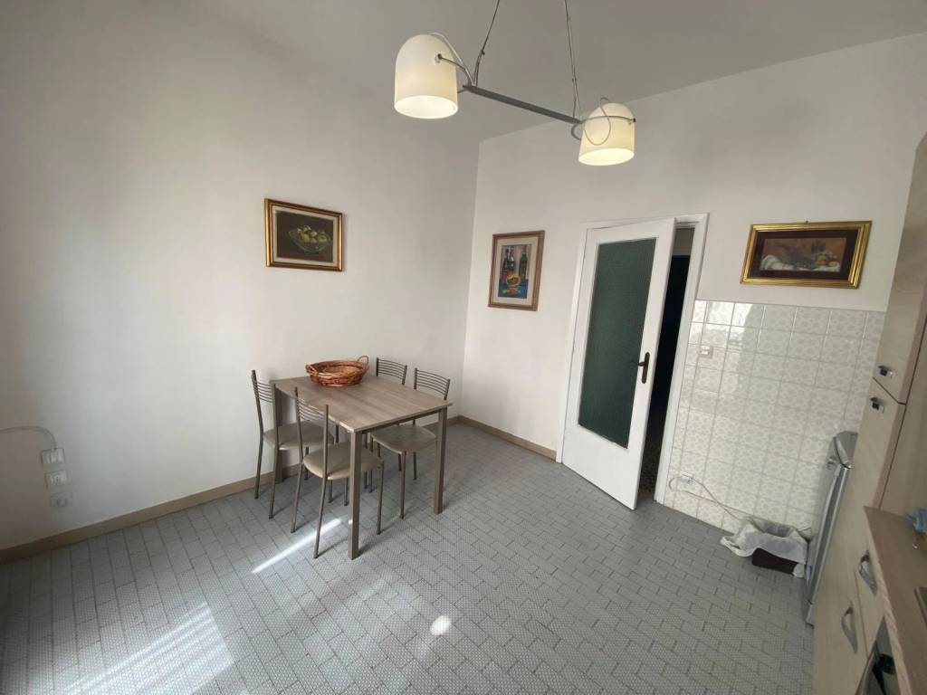 Appartamento a Livorno in Via Aurelio Ugolini - Foto 2