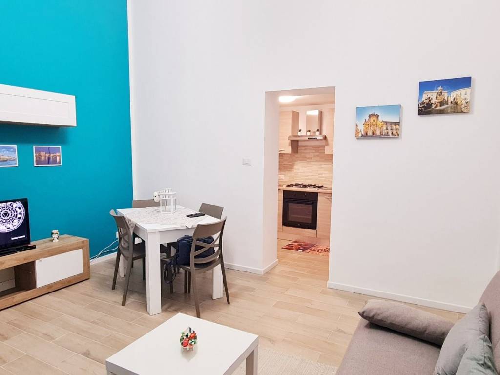 Appartamento a Siracusa in Viale Teocrito, 22 - Foto 3